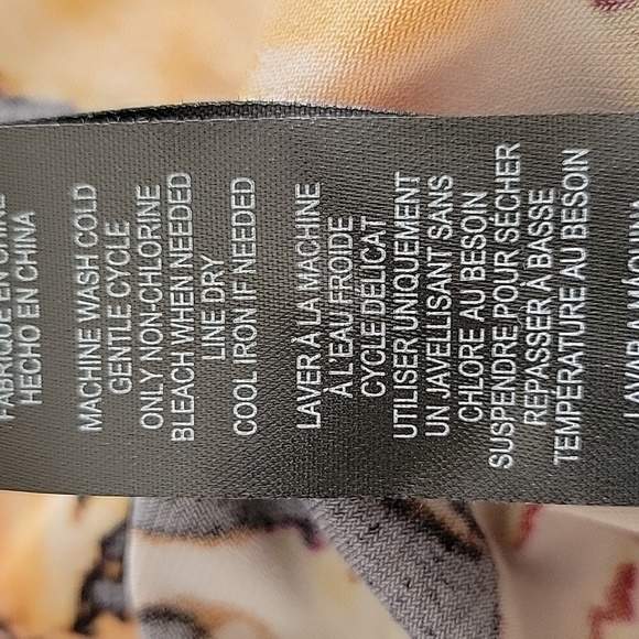 WAYF small floral blouse button down - Picture 5 of 5